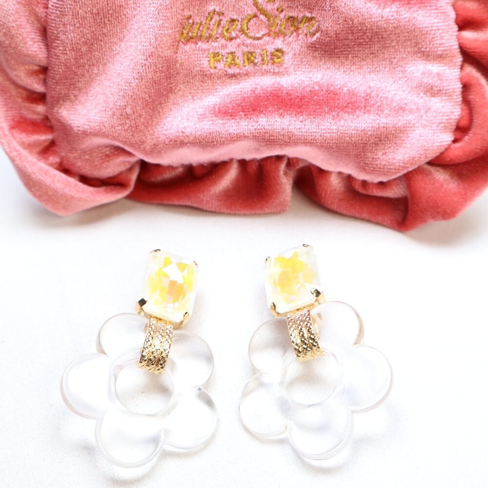 Julie Sion Gold Tone Clear Lucite White Crystal Flower Clip Earrings NWOT